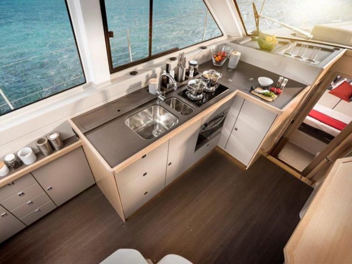 Bavaria E40 Fly - 