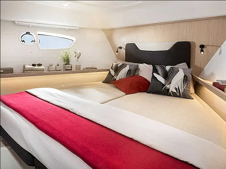 Bavaria E40 Fly - 