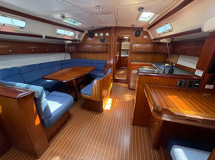 Bavaria 49 - 