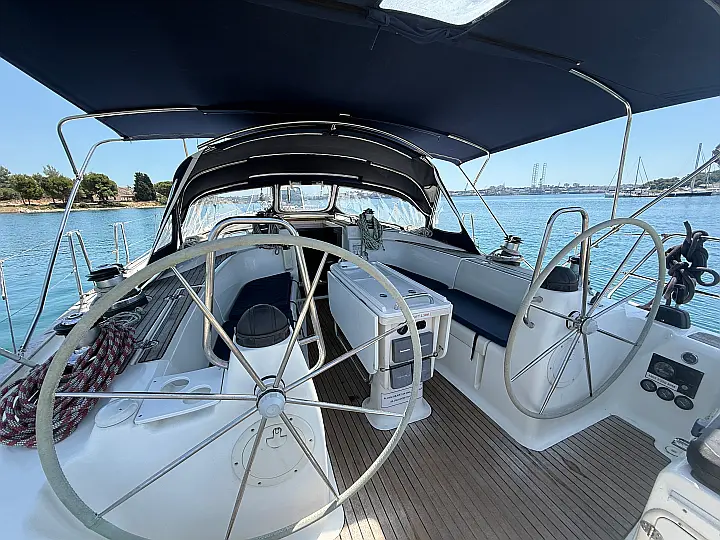Bavaria 49 - 