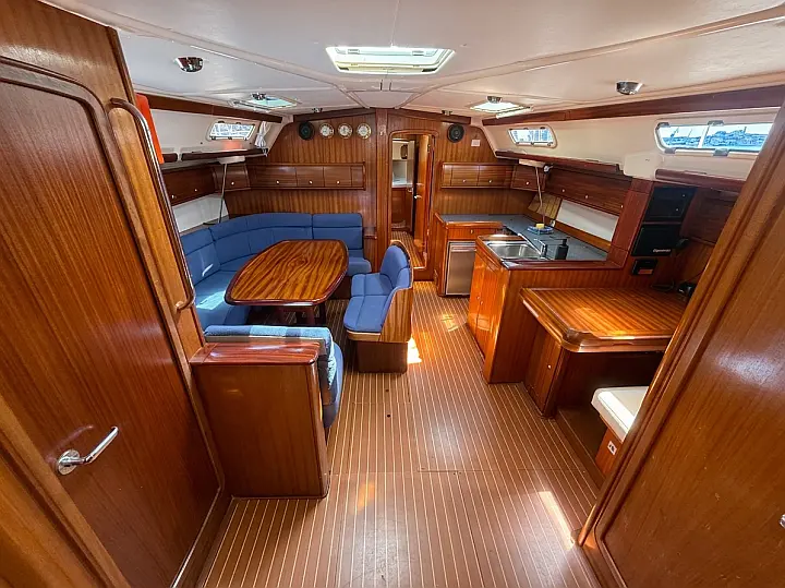 Bavaria 49 - 