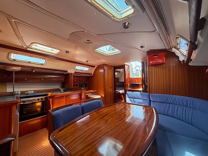 Bavaria 49 - 
