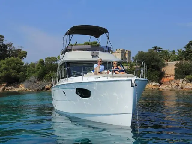Bavaria E40 Fly