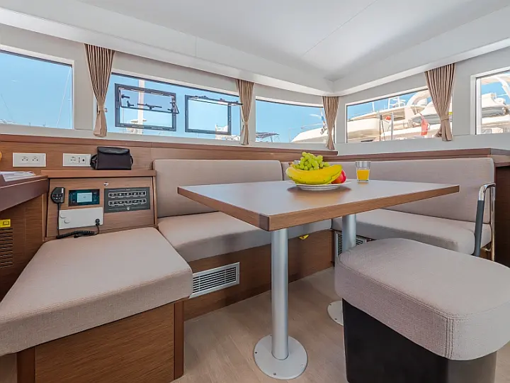 Lagoon 40 - 