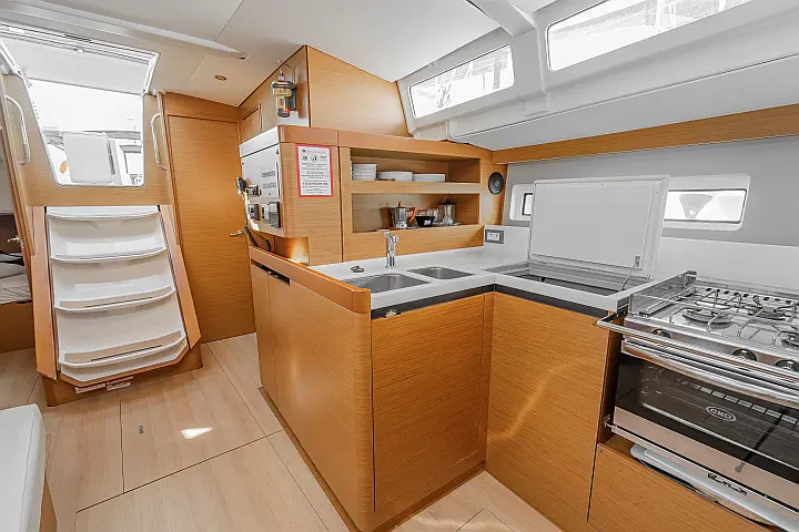 Sun Odyssey 490 4 cabins - 