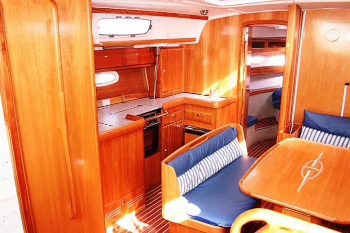Bavaria 42 Cruiser - 