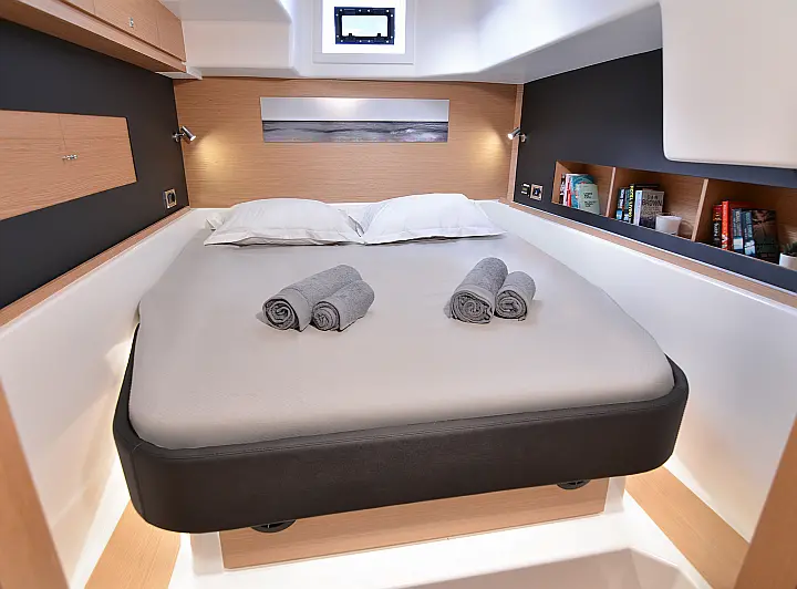 Dufour Catamaran 48 - 
