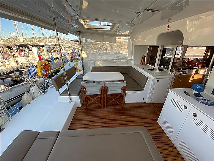 Lagoon 450F - 