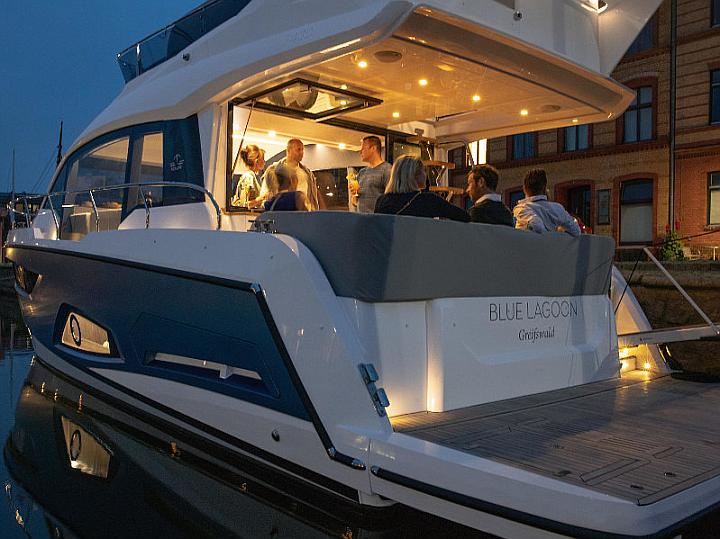 Sealine F 430  - 