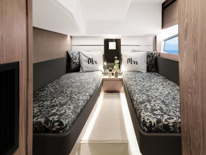 Sealine F 430  - 