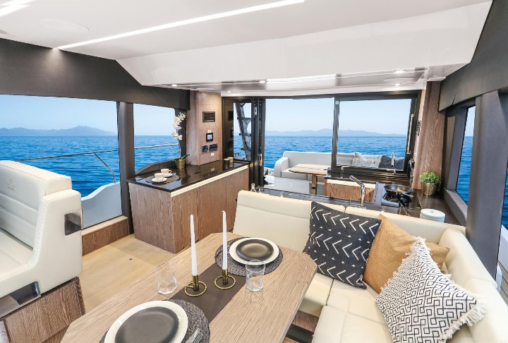 Sealine F430 - 