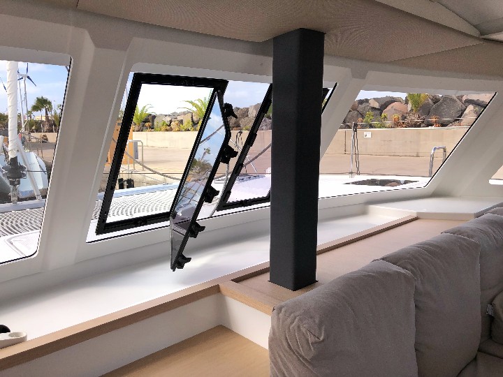 Lucia 40 - 