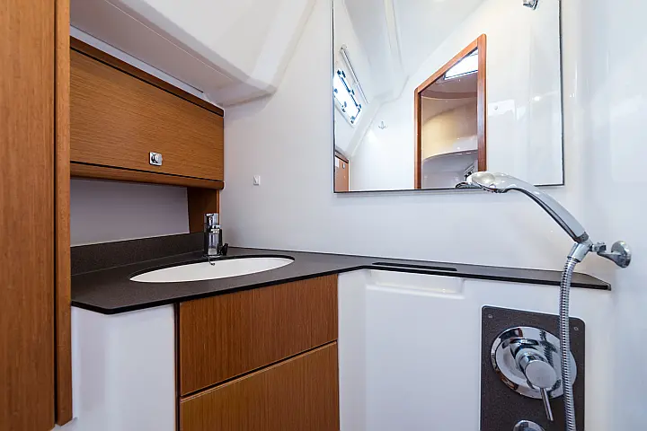 Bavaria Cruiser 46 - 