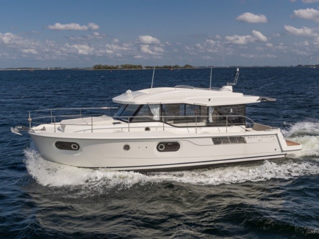 Swift Trawler 41 SEDAN 