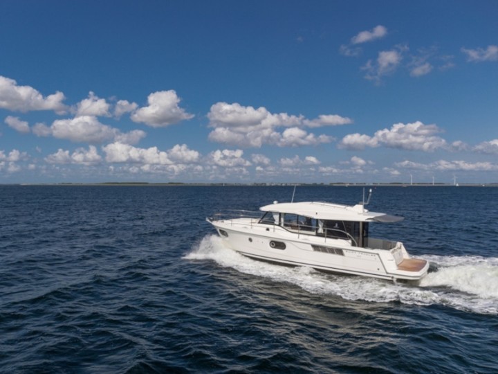 Swift Trawler 41 SEDAN  - 