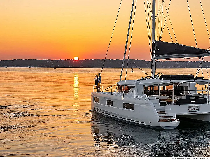 Lagoon 46 (4+1) - 