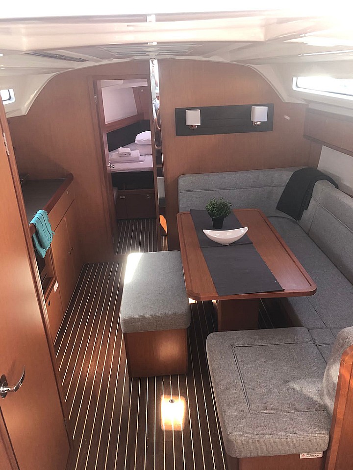 Bavaria Cruiser 41 - 