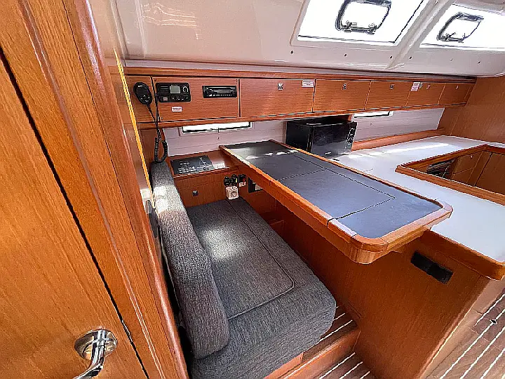 Bavaria Cruiser 51 - 