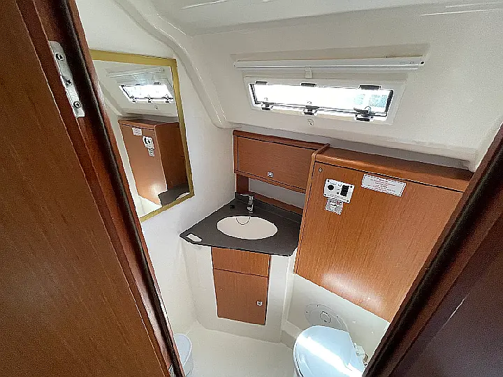 Bavaria Cruiser 51 - 