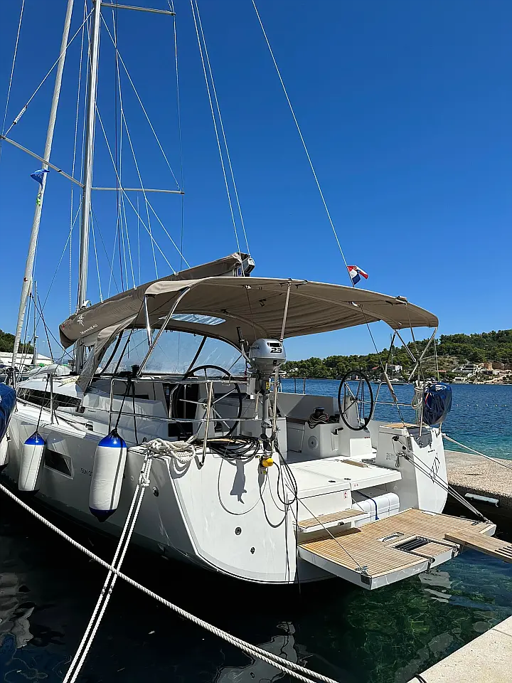 Sun Odyssey 490 - 