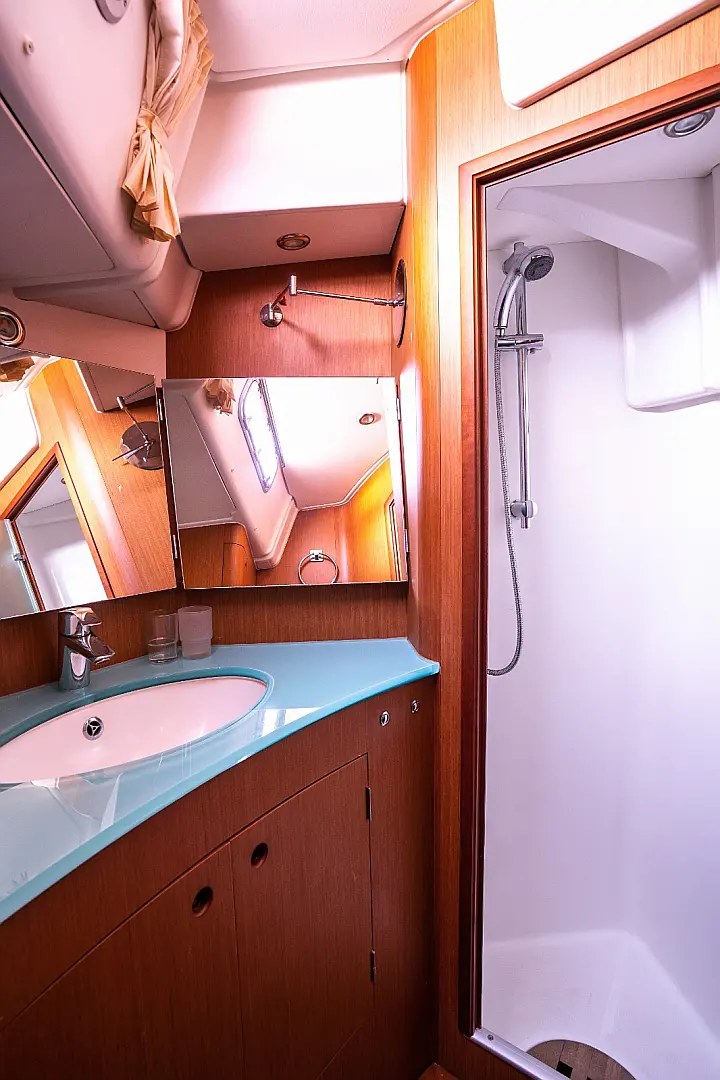 Beneteau 57 - 