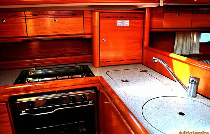 Bavaria 33 Cruiser - 