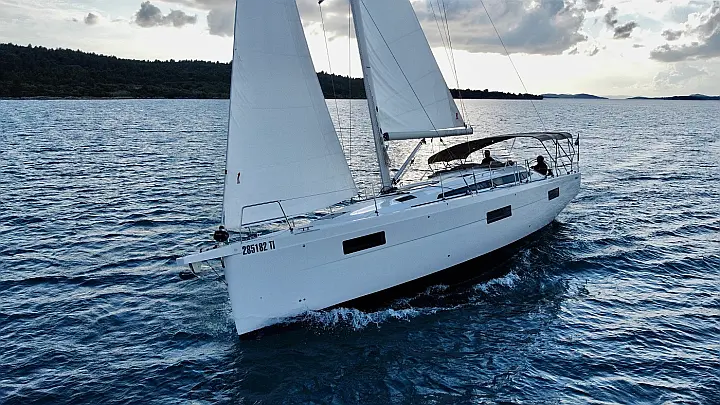 Elan Impression 45 - 