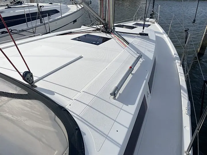 Hanse 385 - 