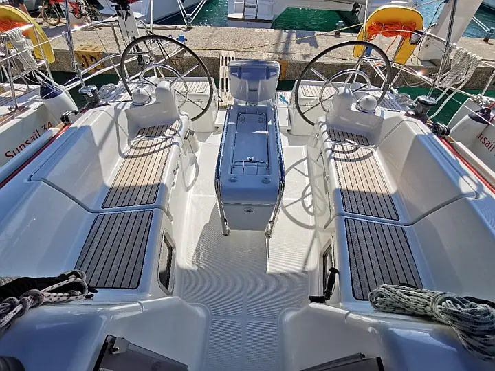 Sun Odyssey 419 - 