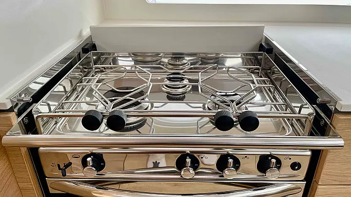 Elan Impression 45 - 