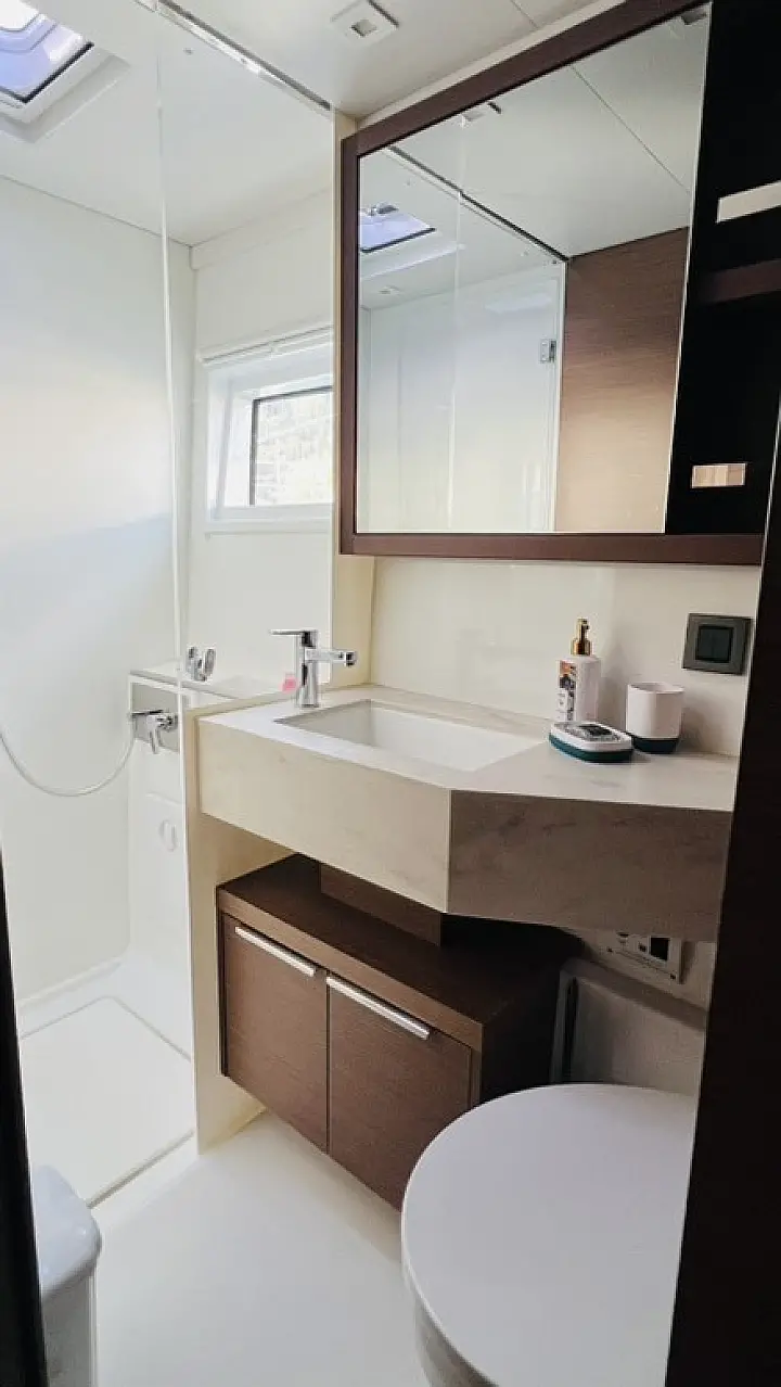 Lagoon 46 - 