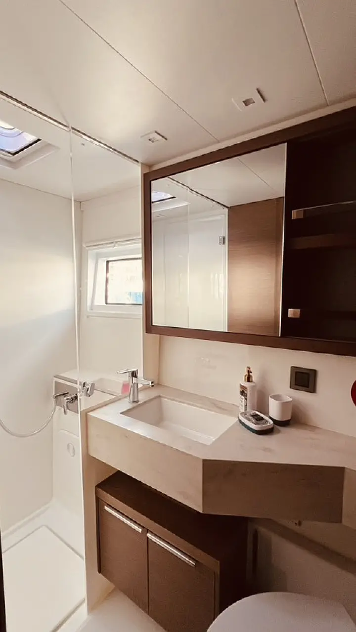 Lagoon 46 - 