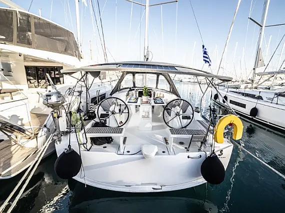 Oceanis 38.1 (3 cab.)