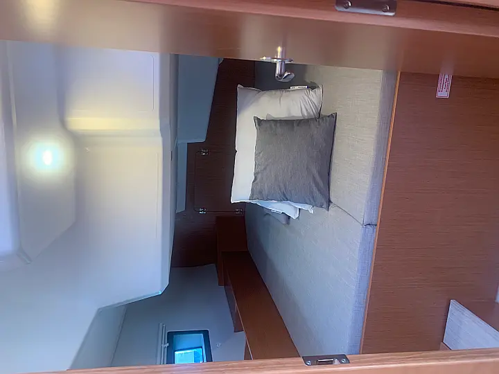 Bavaria C42 (3 cab.) - 