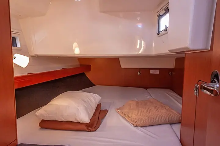 Bavaria Cruiser 41 (3 cab.) - 