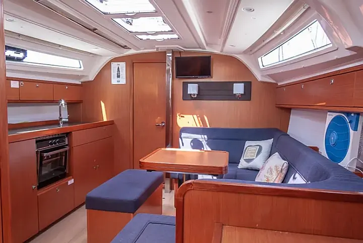Bavaria Cruiser 41 (3 cab.) - 