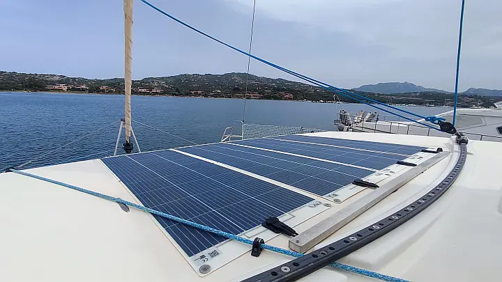 Dufour Catamaran 48 - 