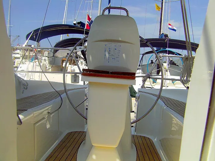 Bavaria 33 Cruiser - 