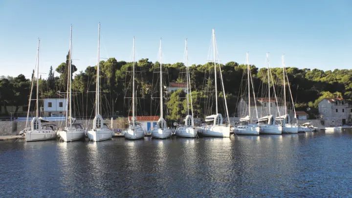 Sun Odyssey 349 - Marina Rogač - sailboats (photo taken 2019)