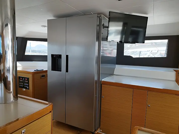 Dufour Catamaran 48 - 